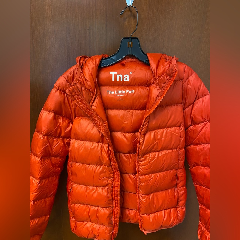 TNA the little Puff jacket
